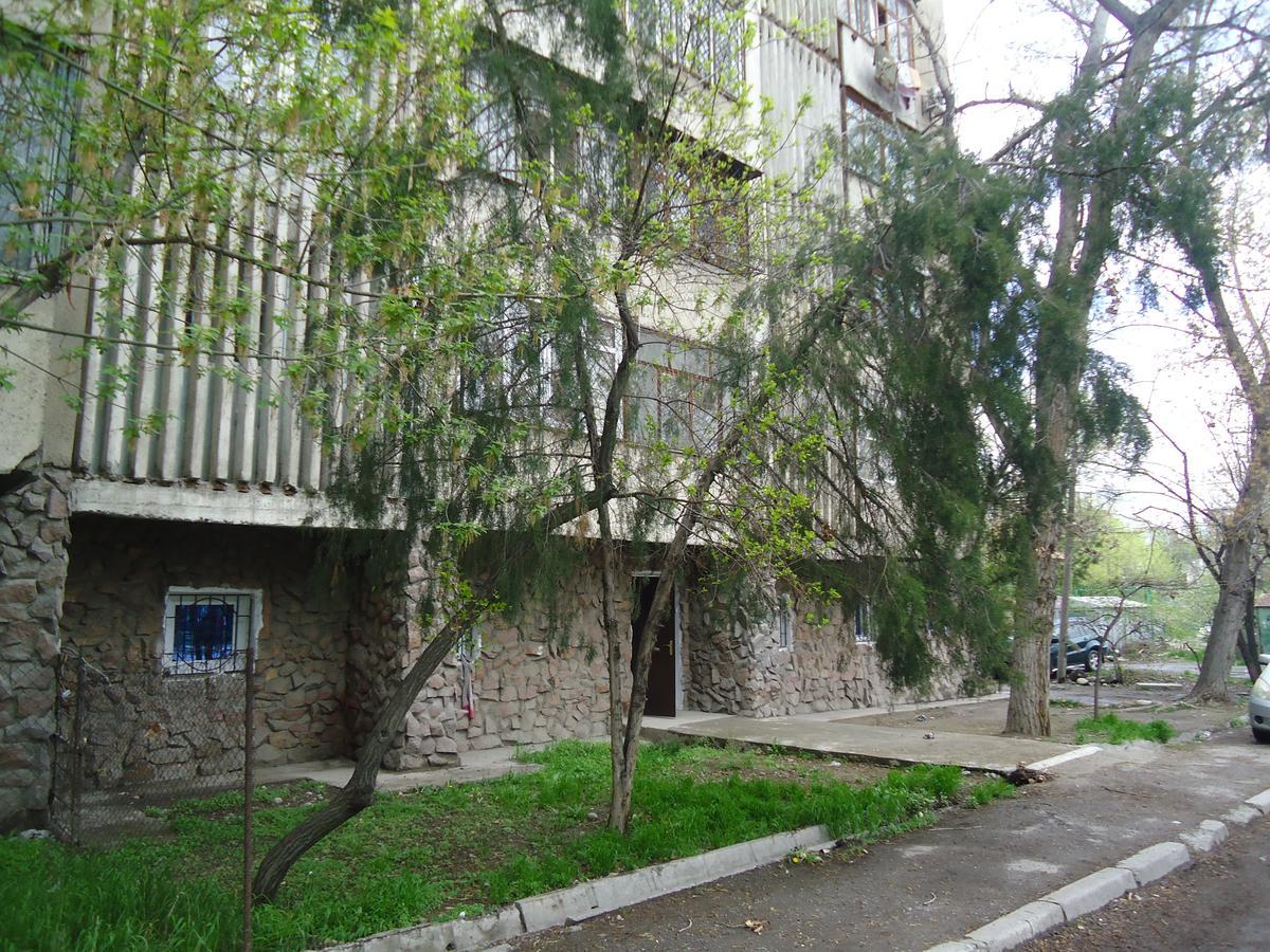 Tumar Hotel Bishkek Ngoại thất bức ảnh