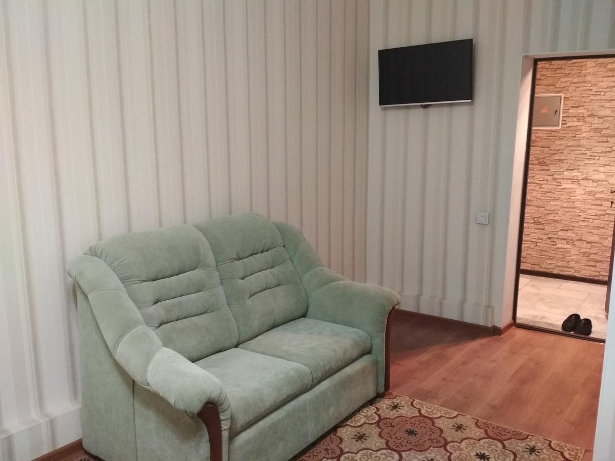 Tumar Hotel Bishkek Ngoại thất bức ảnh